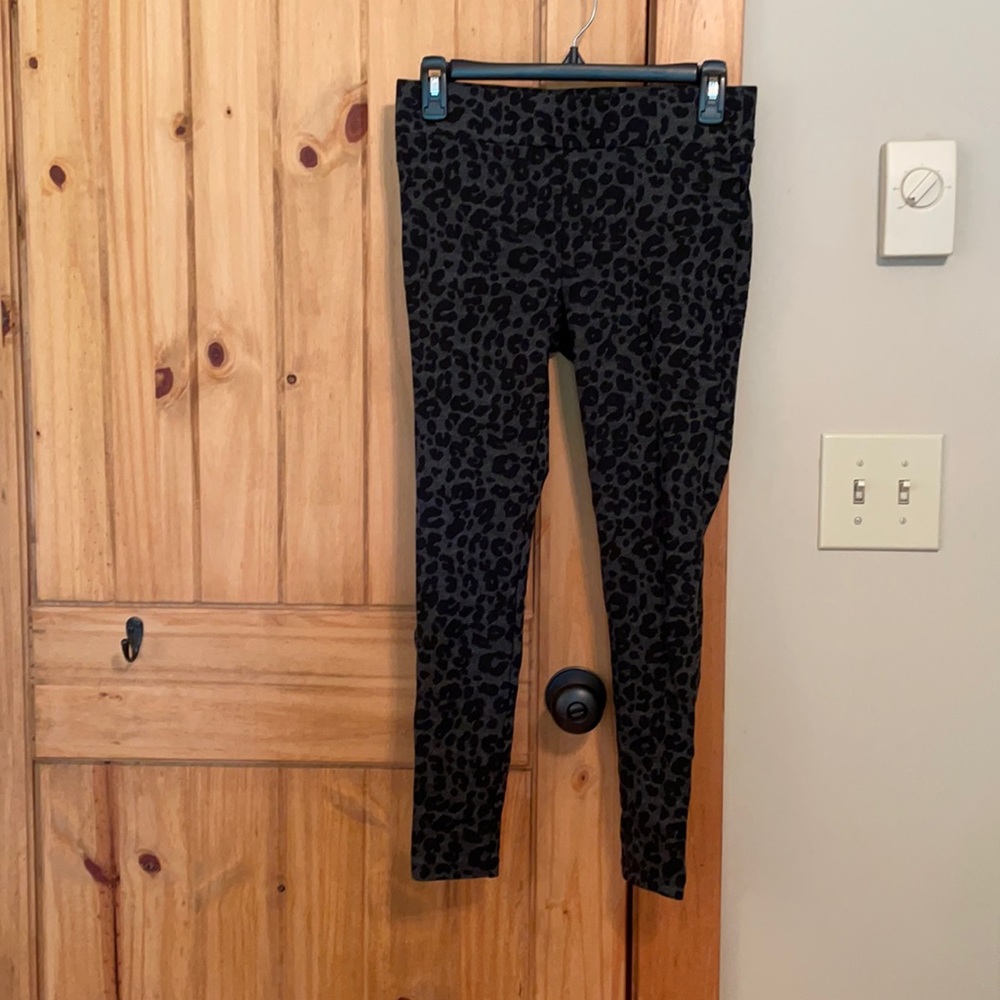 LOFT Leopard Animal Print Leggings SP
